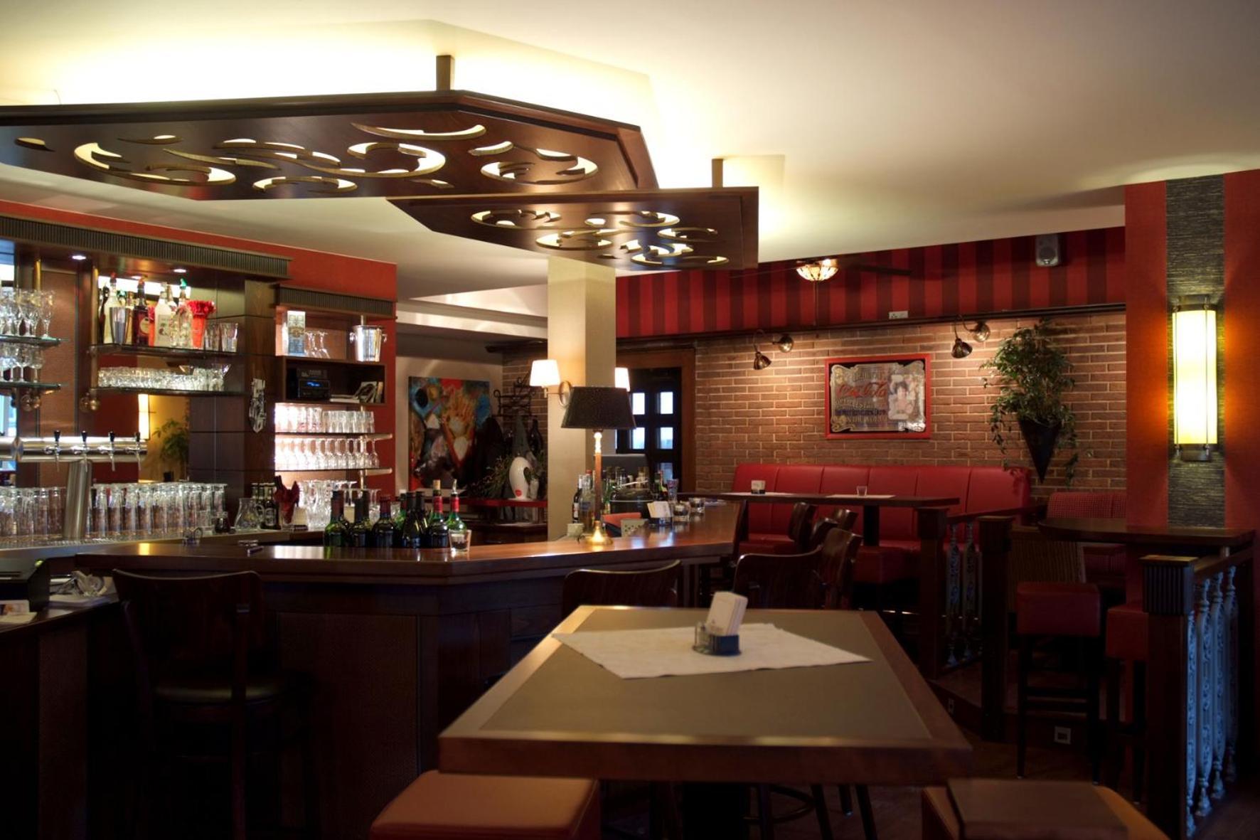 Dagstuhler Hof Hotel Wadern ภายนอก รูปภาพ